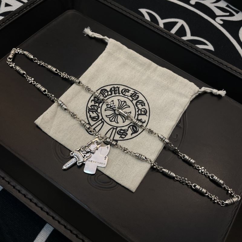 Ch*0me He**ts necklaces